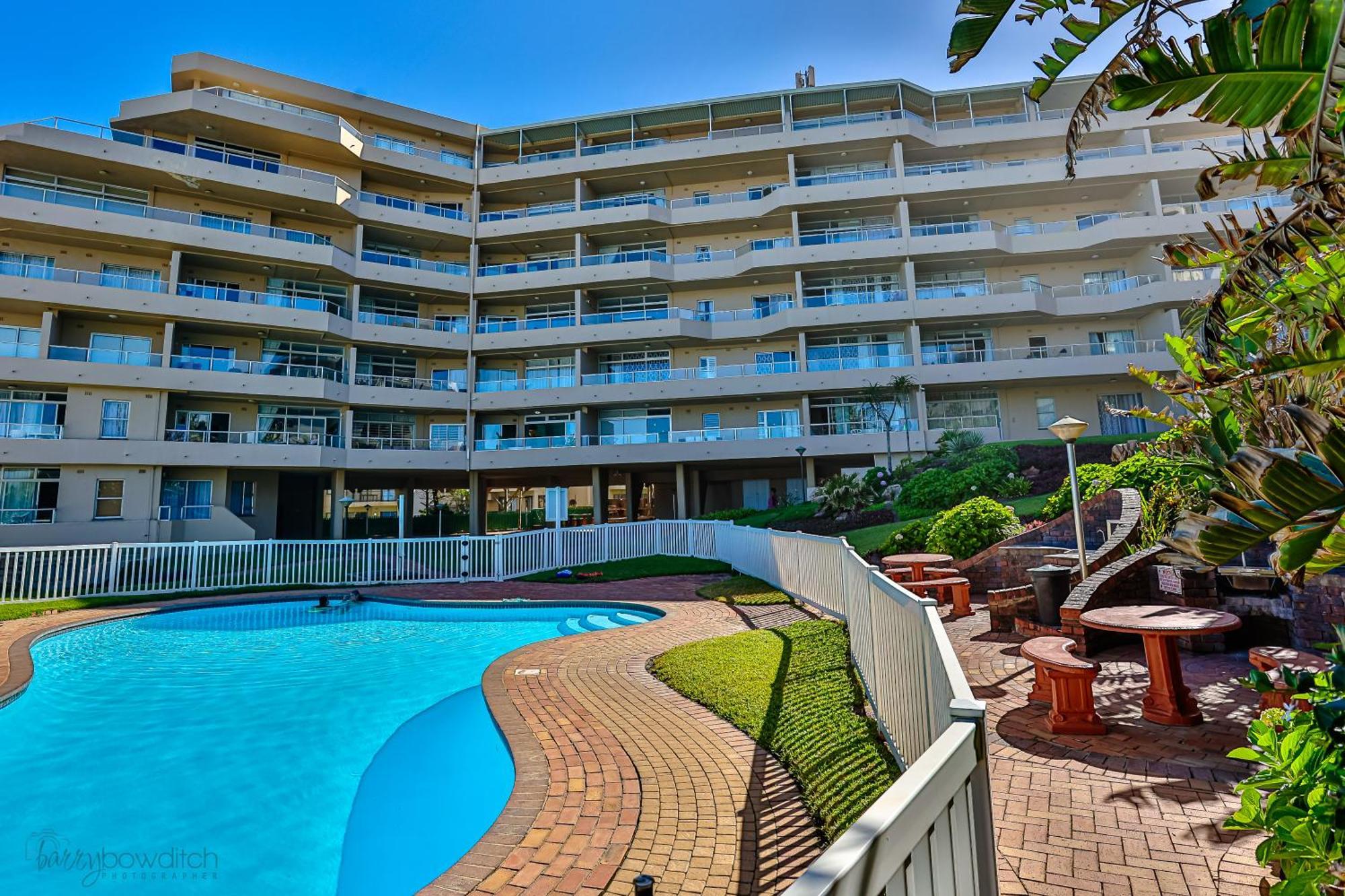 Sands Beach Breaks Luxury Beach Front Балито Екстериор снимка