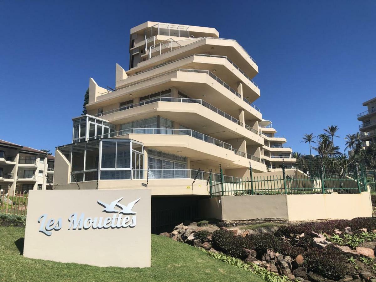Sands Beach Breaks Luxury Beach Front Балито Екстериор снимка