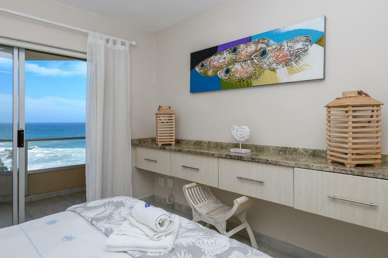 Sands Beach Breaks Luxury Beach Front Балито Екстериор снимка